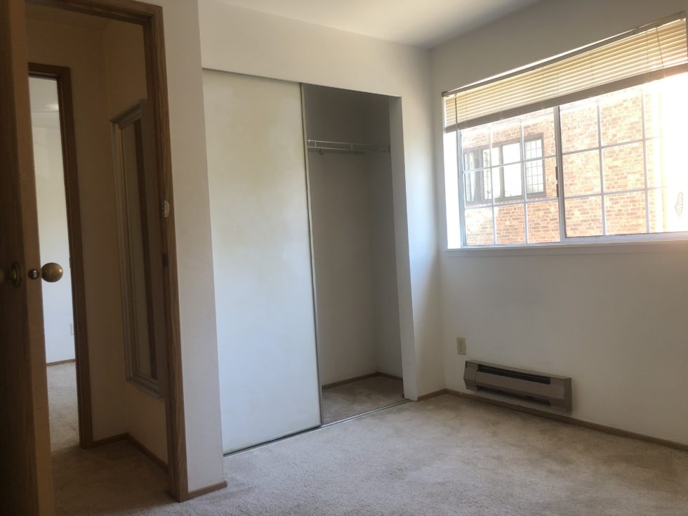 Washington Square UW Apartments